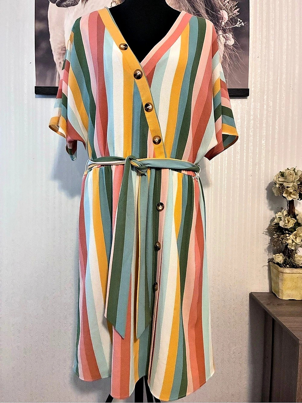 Lily Black Striped Midi Dress in Multicolor XL New